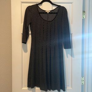 🛍3/$20🛍Black & White polka dot dress.